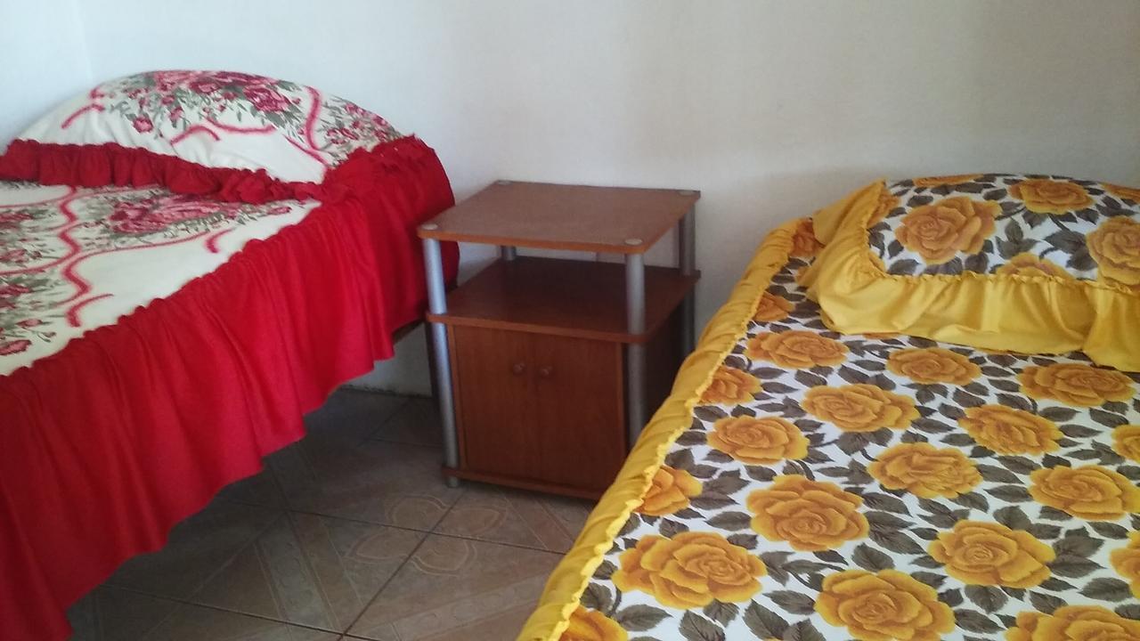 Cabinas Smith 2 Cahuita Eksteriør billede